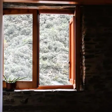 Cal Cavale * Vall de Castellbo