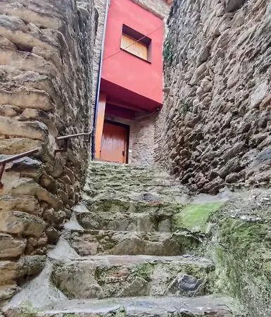 Dağ evi Cal Cavale Vall de Castellbo