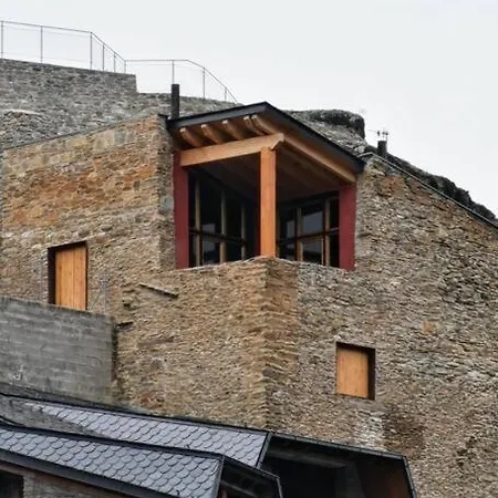 Dağ evi Cal Cavale Vall de Castellbo